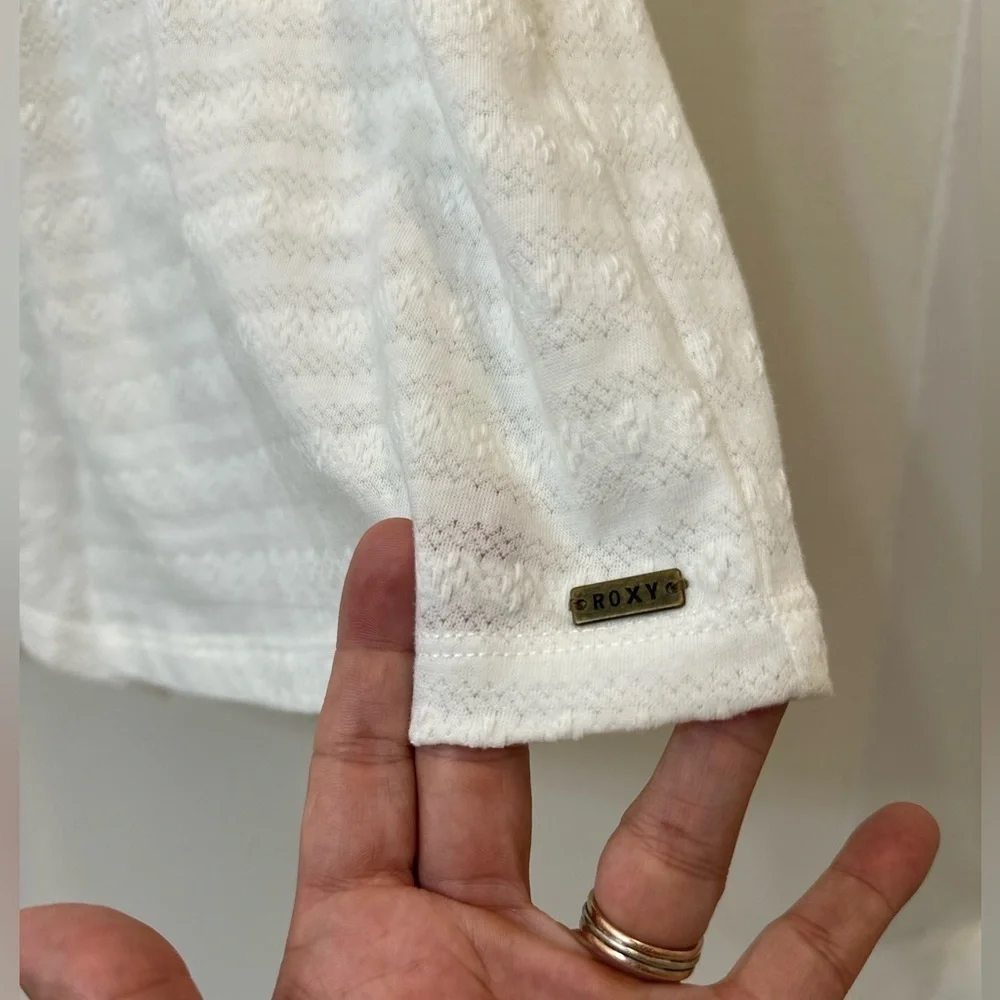 Roxy Tank Top Romper NWT. White. Lacey. Lightweight. Size small. Women's. - Picture 3 of 5